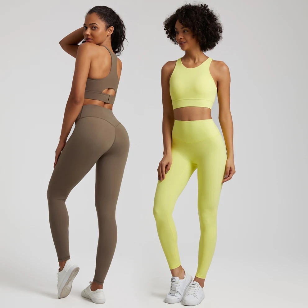 Ebony Blossom Yoga Set